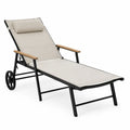 Chaise longue d'extérieur en aluminium avec accoudoirs en bois - Beige